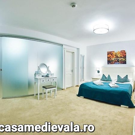 Boutique Hotel Casa Medievala Curtea de Argeş Exterior foto